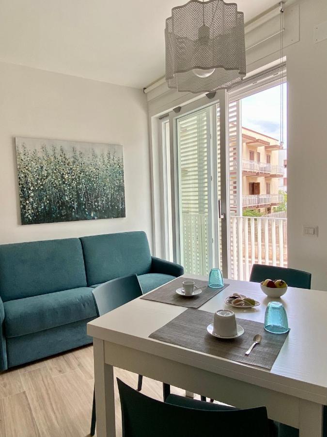 Aura Marina Apartment *