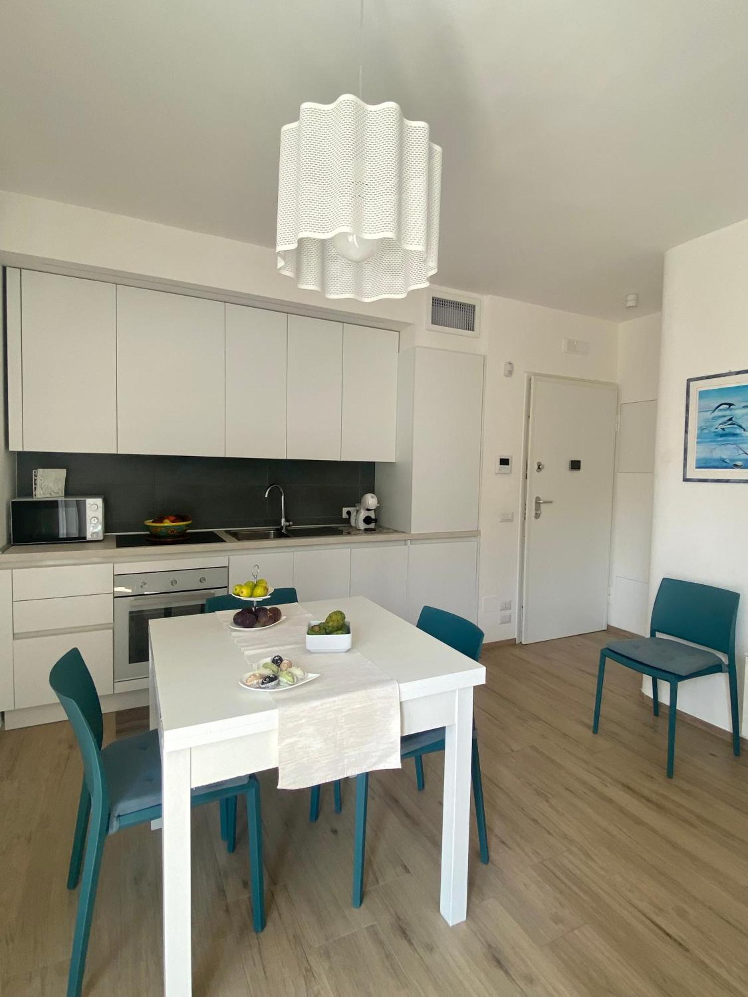 Apartment Aura Marina *